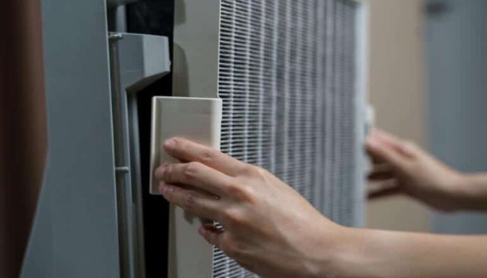 Signs That Your Cleanroom HEPA Filter Needs Replacement